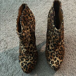 Qupid Leopard Print Ankle Booties